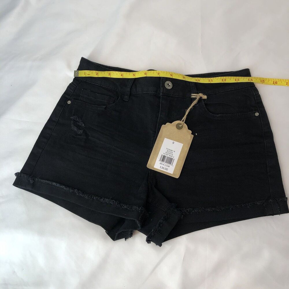 NWT True Craft  Juniors 7 Short Black Midrise Cuff Super Soft Stretch Inseam 3” - Picture 6 of 11